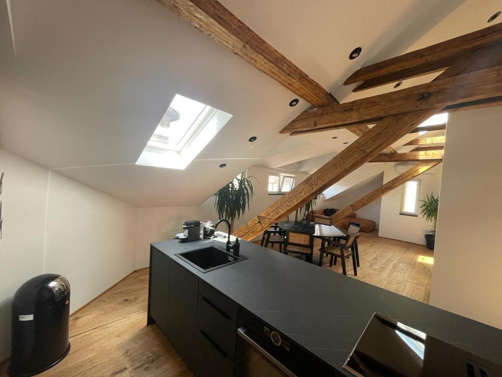 Split Rooftop Loft Buitenkant foto